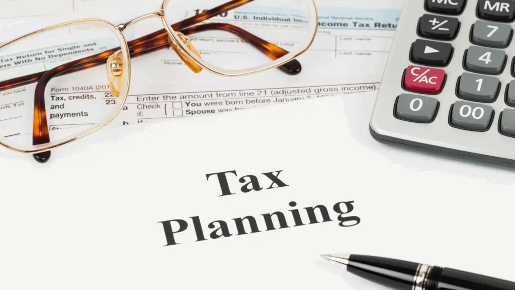 How to Structure a Real Estate Holding Company for Maximum Tax Efficiency